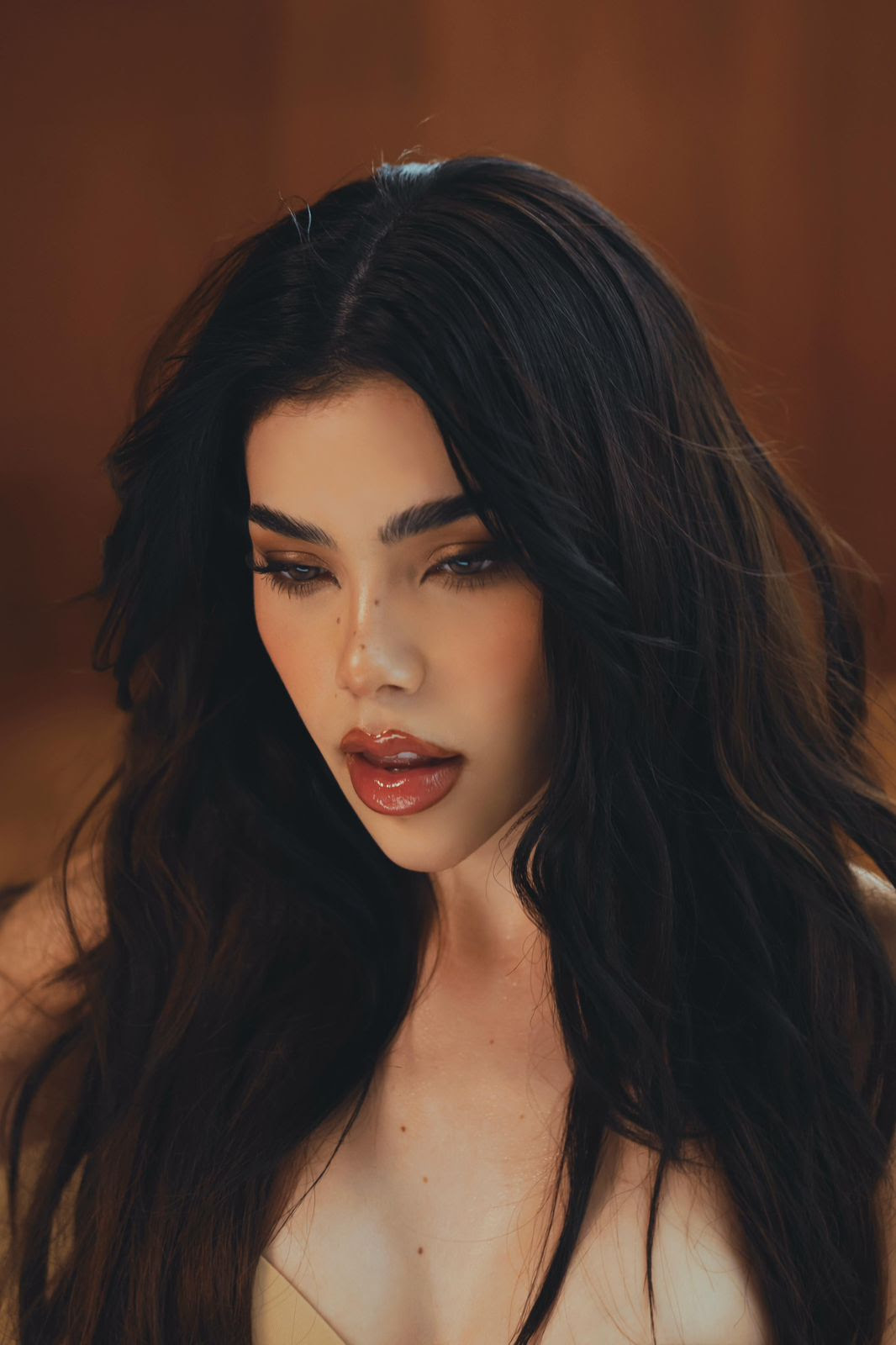 KENIA OS EARNS TWO 2025 PREMIOS JUVENTUD NOMINATIONS