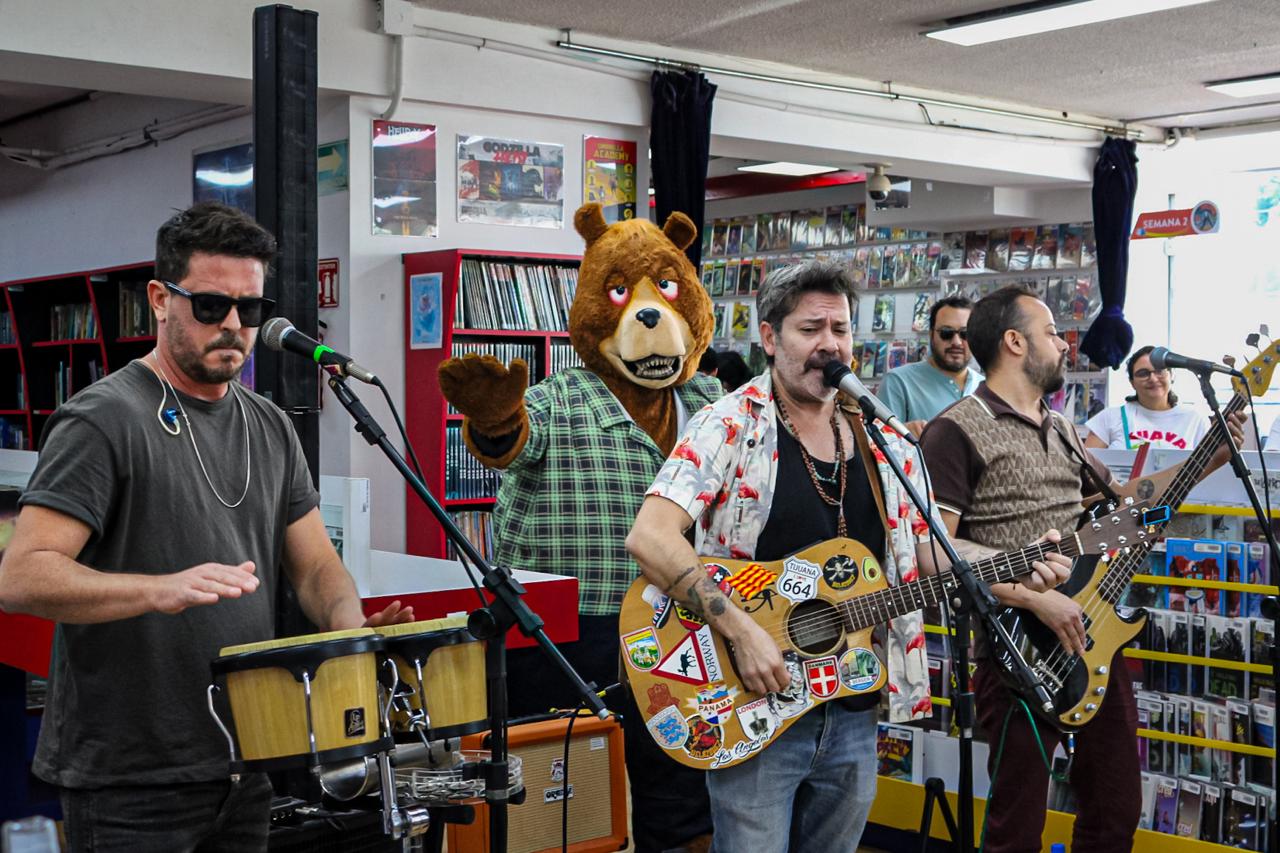 LIQUITS FANTÁSTICO COMIC 16 DE AGOSTO DE 2025 (28)