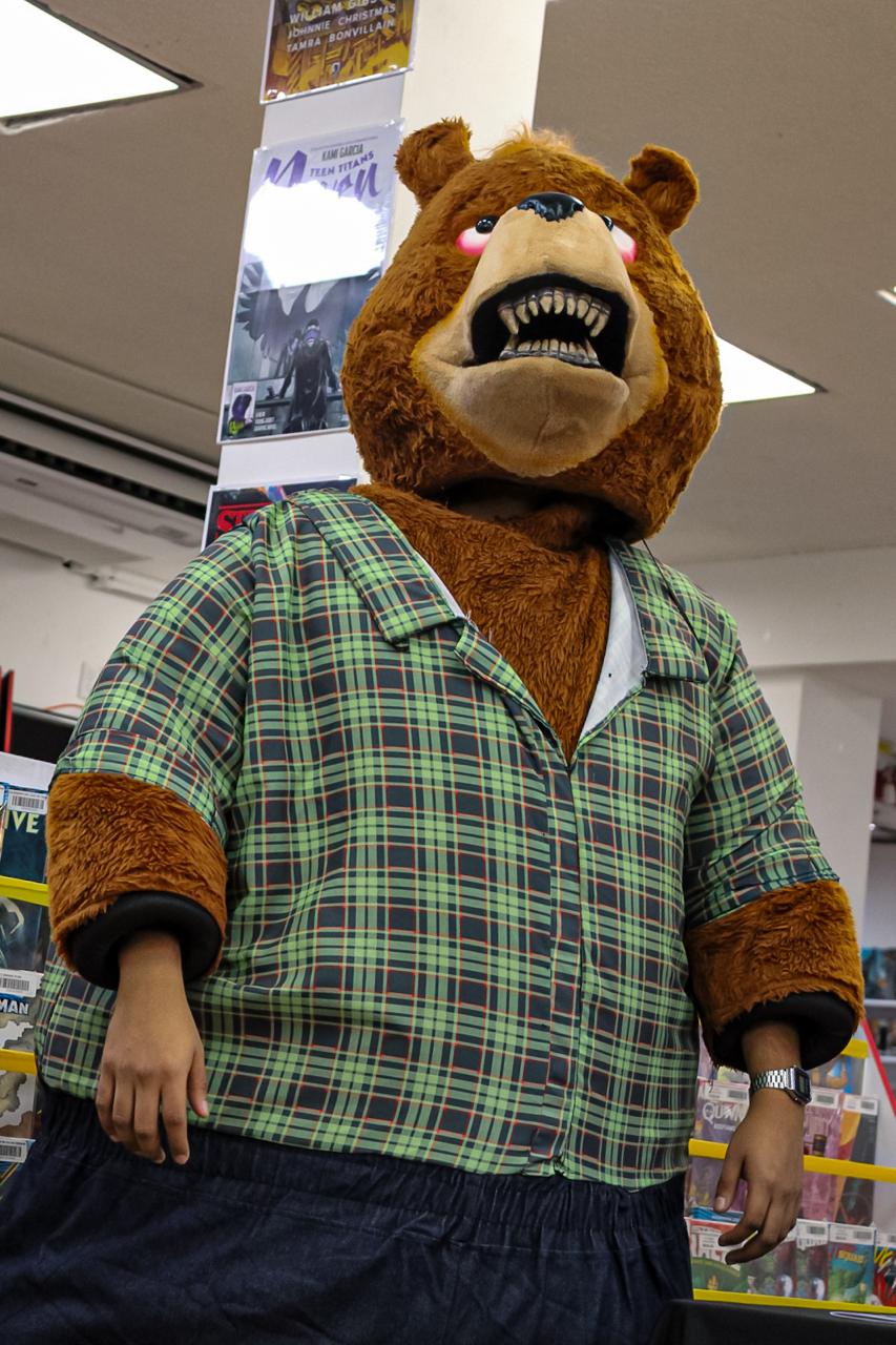 LIQUITS PRESENTACION LAS FABULAS DEL OSO FANTASTICO COMIC 16 DE AGOSTO 2025 (5)