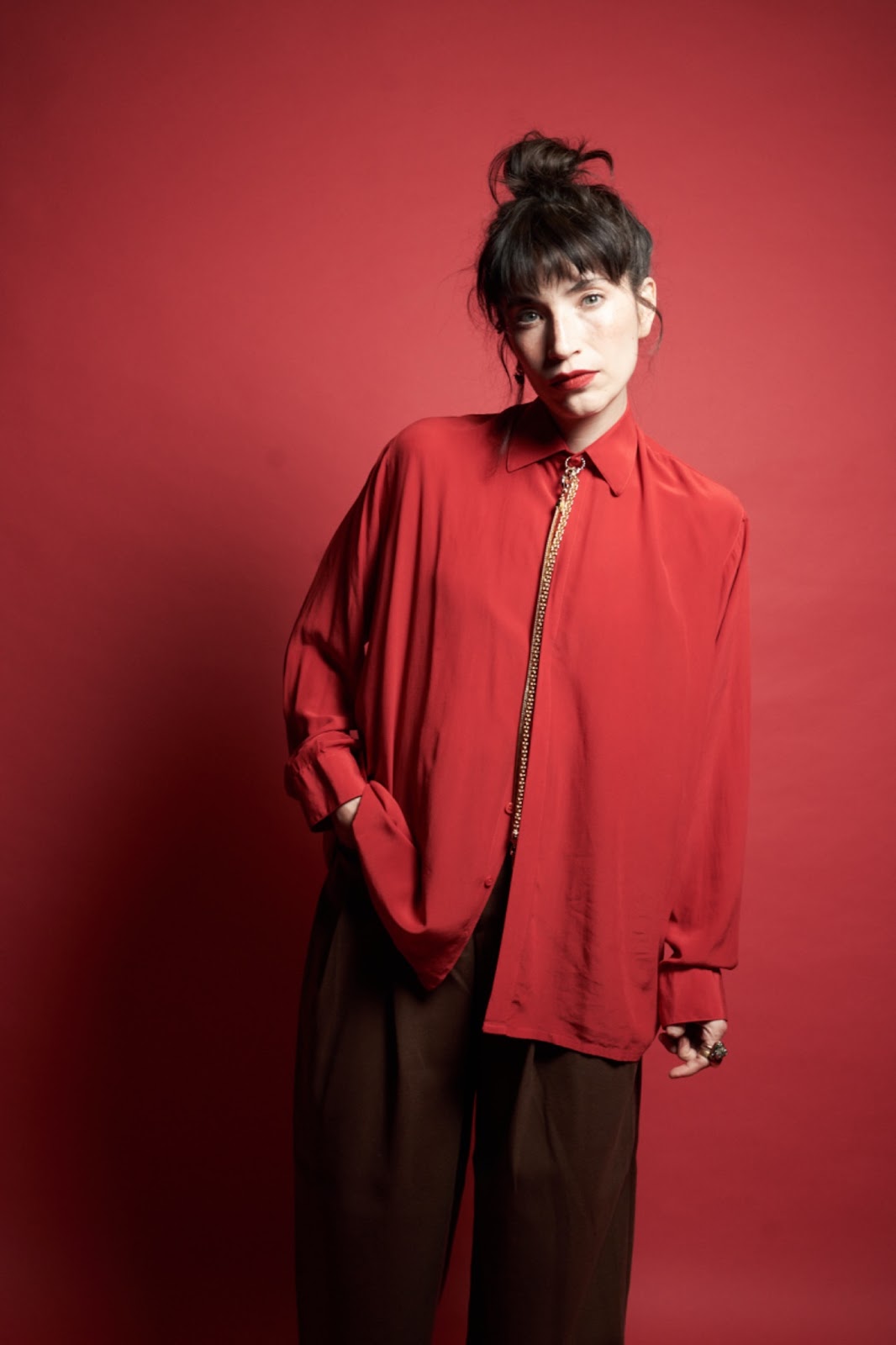 Sofi Mayen lanza su nuevo álbum Normal