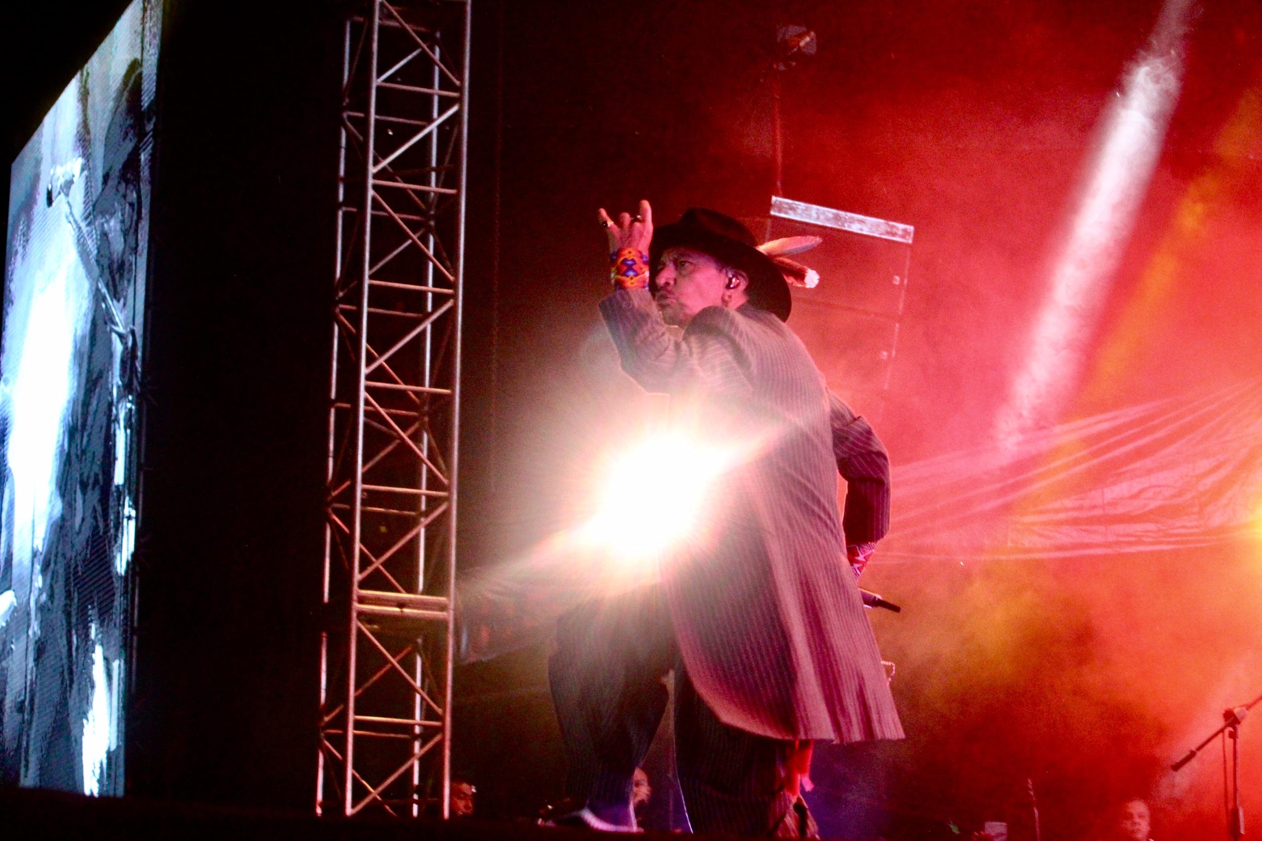 c01afe09-ce8c-4825-a0b6-f377ad739754