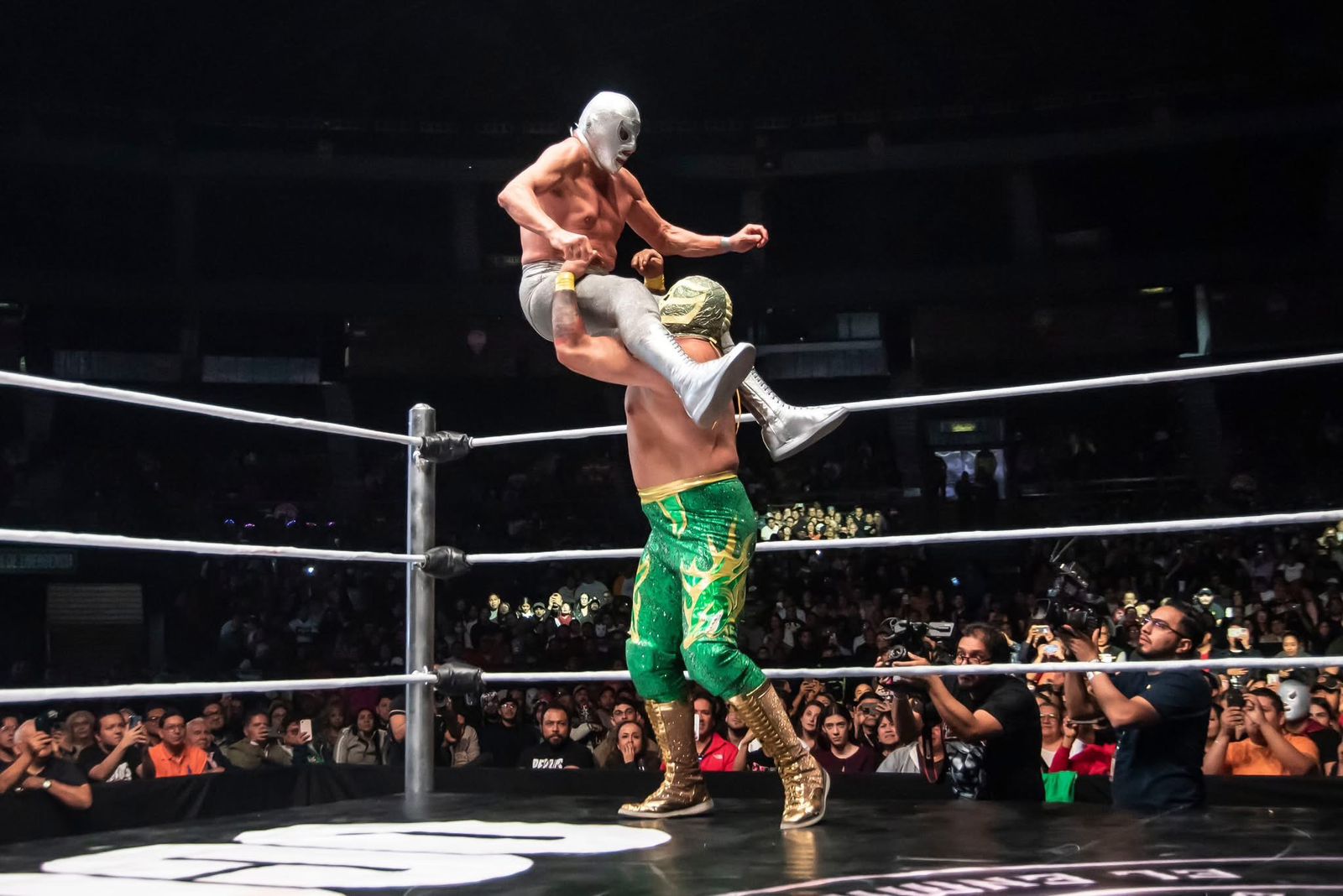 DESPEDIDA HIJO DEL SANTO PALACIO DE LOS DEPORTES 13 DE DICIEMBRE 2025 (13)