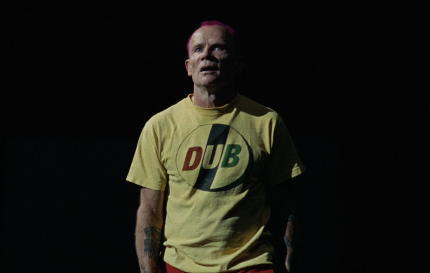 Flea de Red Hot Chili Peppers anuncia su álbum debut como solista 'Honora'