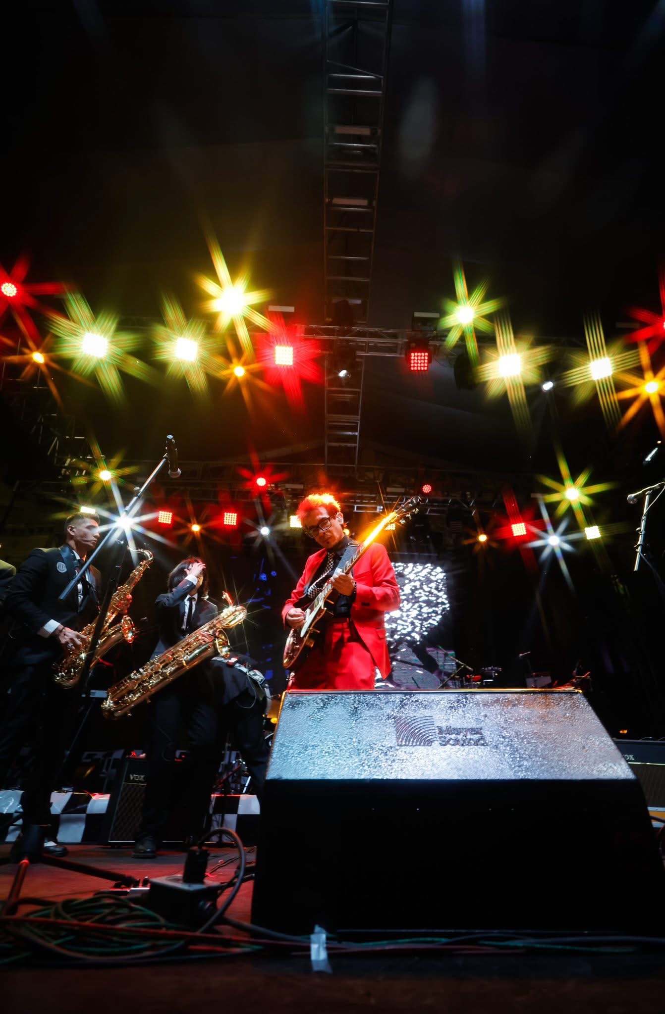 Tremenda Korte en Noches de Primavera