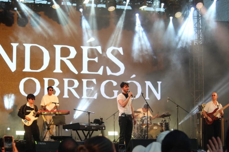 Andres Obregon en Tecate Pal Norte Escenario Acustico (30)