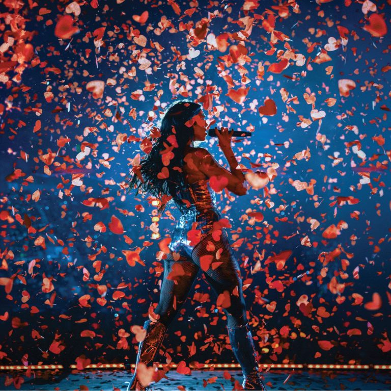 DUA LIPA (LIVE FROM MEXICO) ÁLBUM EN VIVO Y PELÍCULA DEL CONCIERTO YA DISPONIBLE