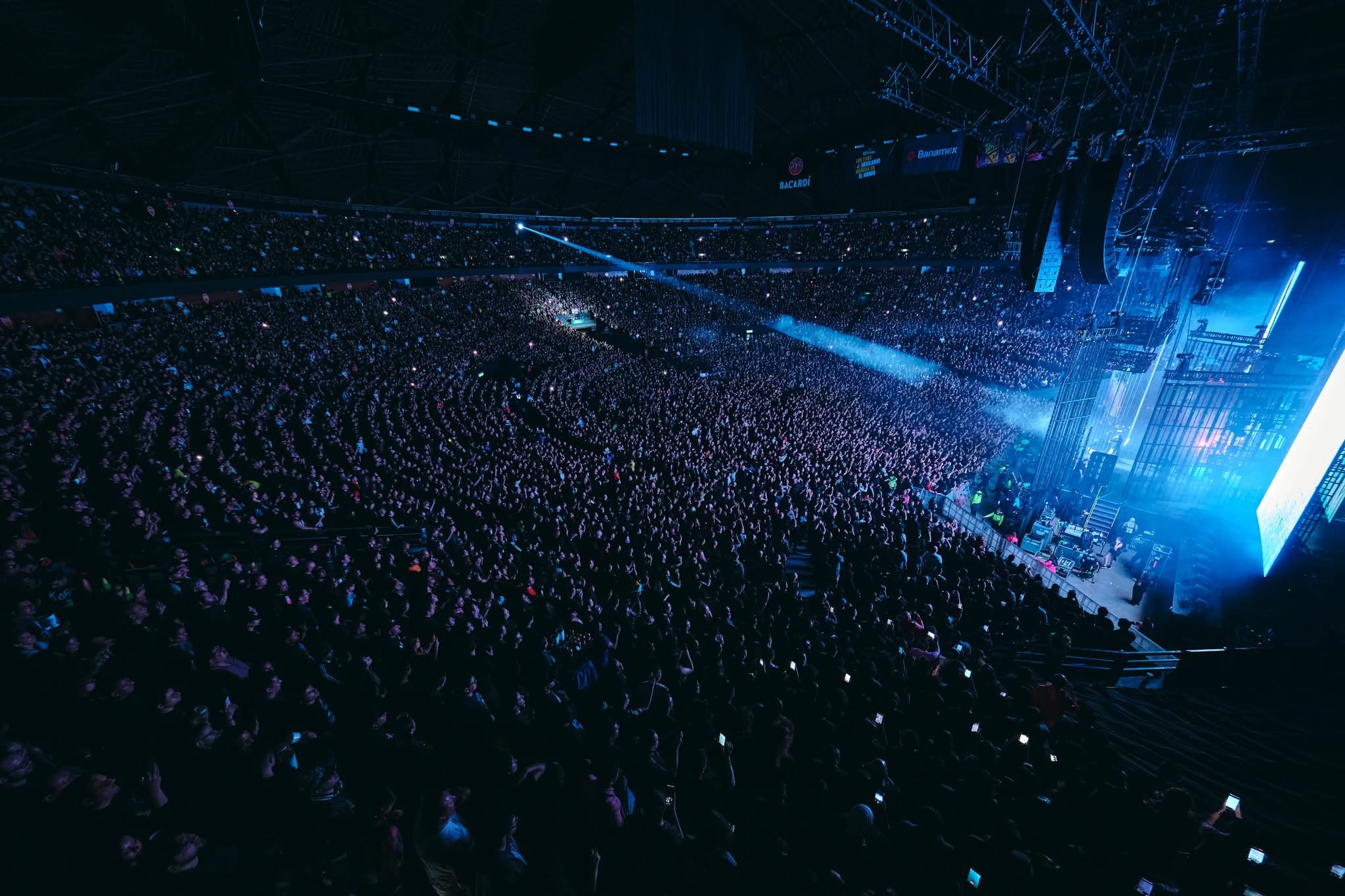 Korn en palacio de los deportes