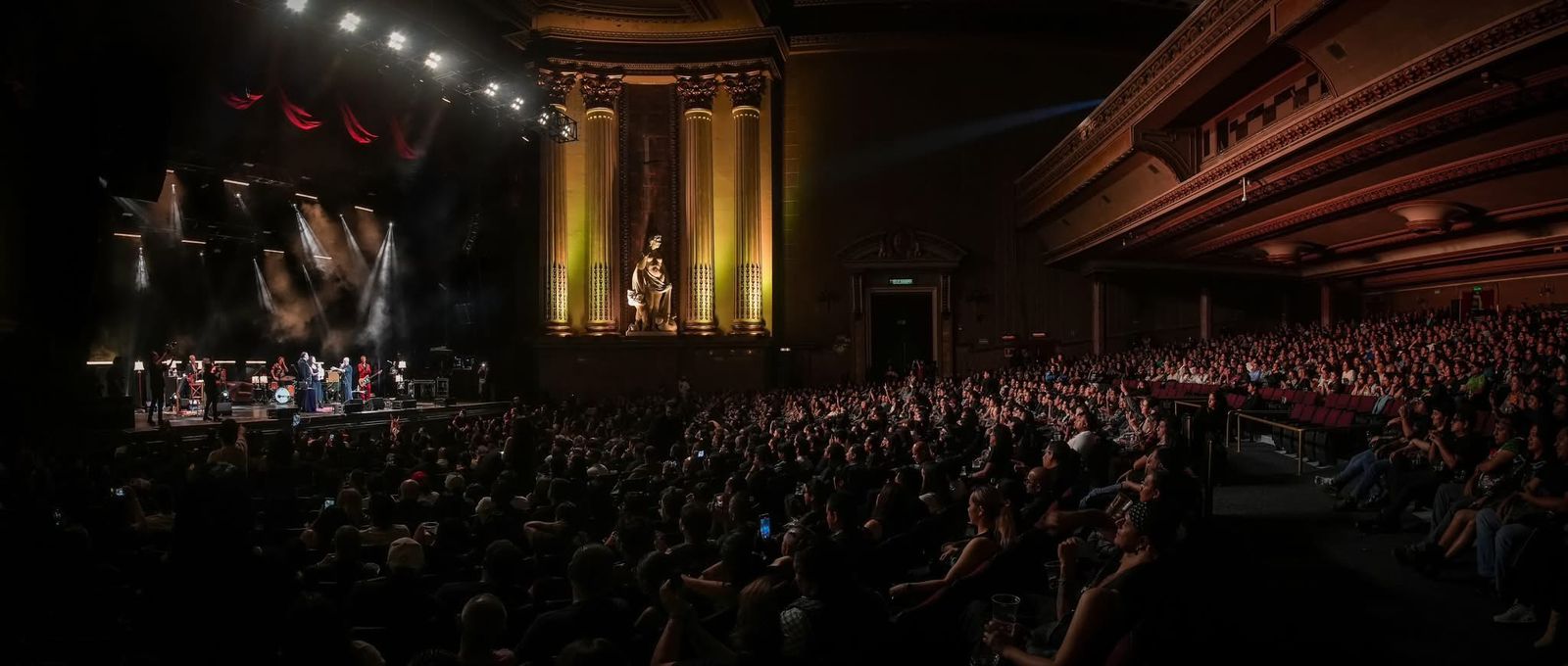 Javier Corcobado Teatro Metropólitan (13)