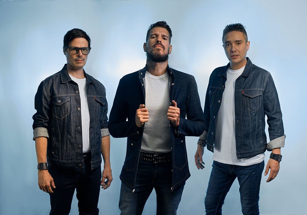 EE4909A9-6972-4A4B-8838-8B6DA29D38B0