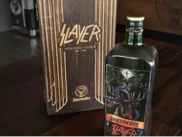 Jägermeister botella Slayer