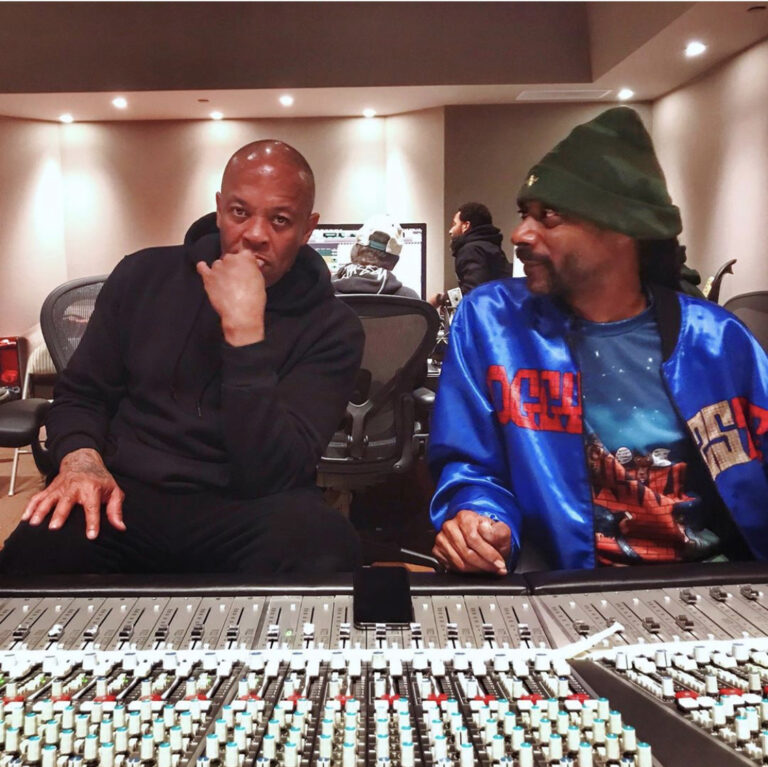 Snoop Dogg comparte un video filmado en secreto del Dr. Dre y Kanye West en el estudio juntos