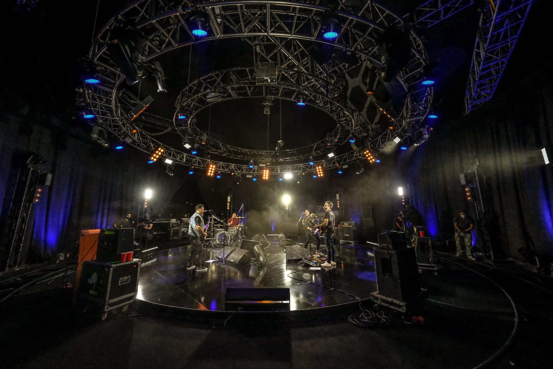 449D91CA-EBA2-475F-BC36-F60B380FE9AE