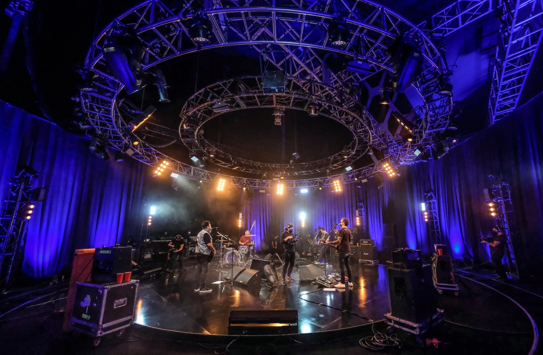 81BF391D-ADF2-4E1C-84EF-21433D083F5A