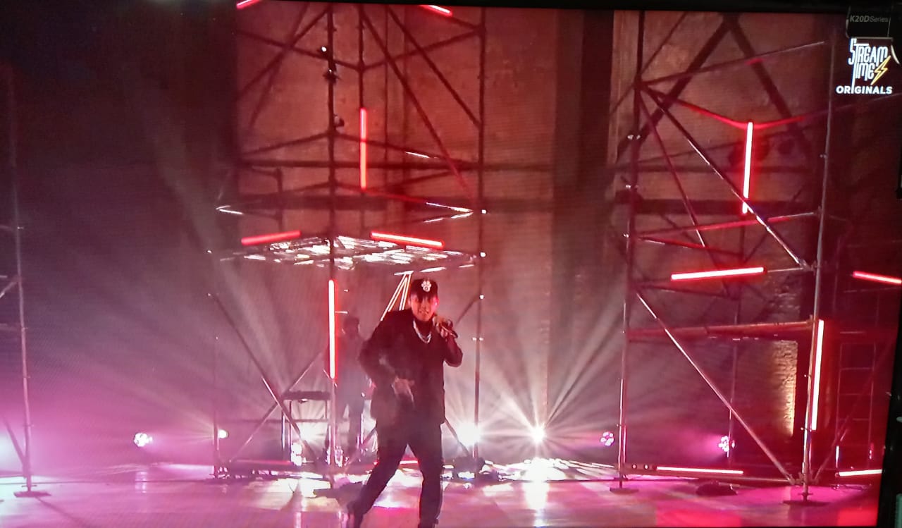 14E1159D-EFEB-44C7-BE1F-D07A92D19172