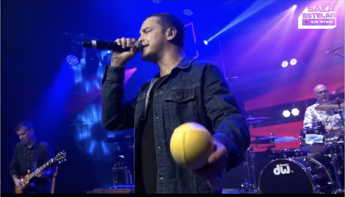 3241F55A-1FDB-4A2E-8A16-C17EA946E90E