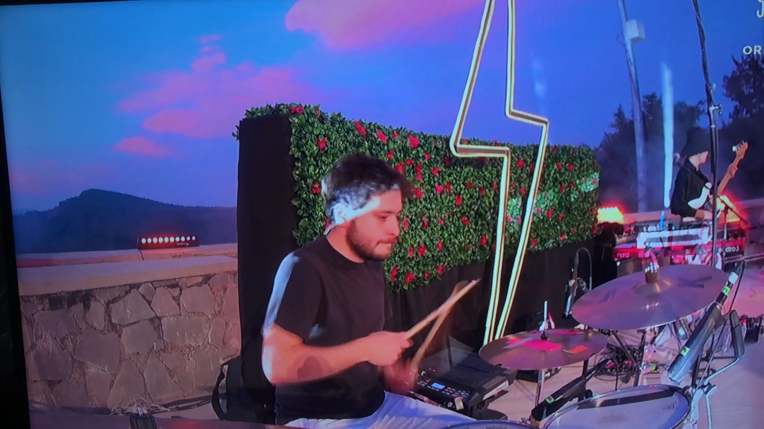 50D28699-A83E-4E61-BFEB-A79EAD9568F6