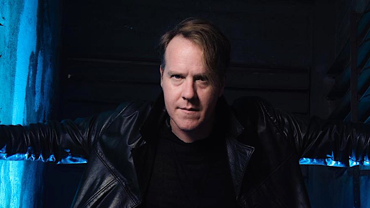 El líder Burton C. Bell abandona Fear Factory