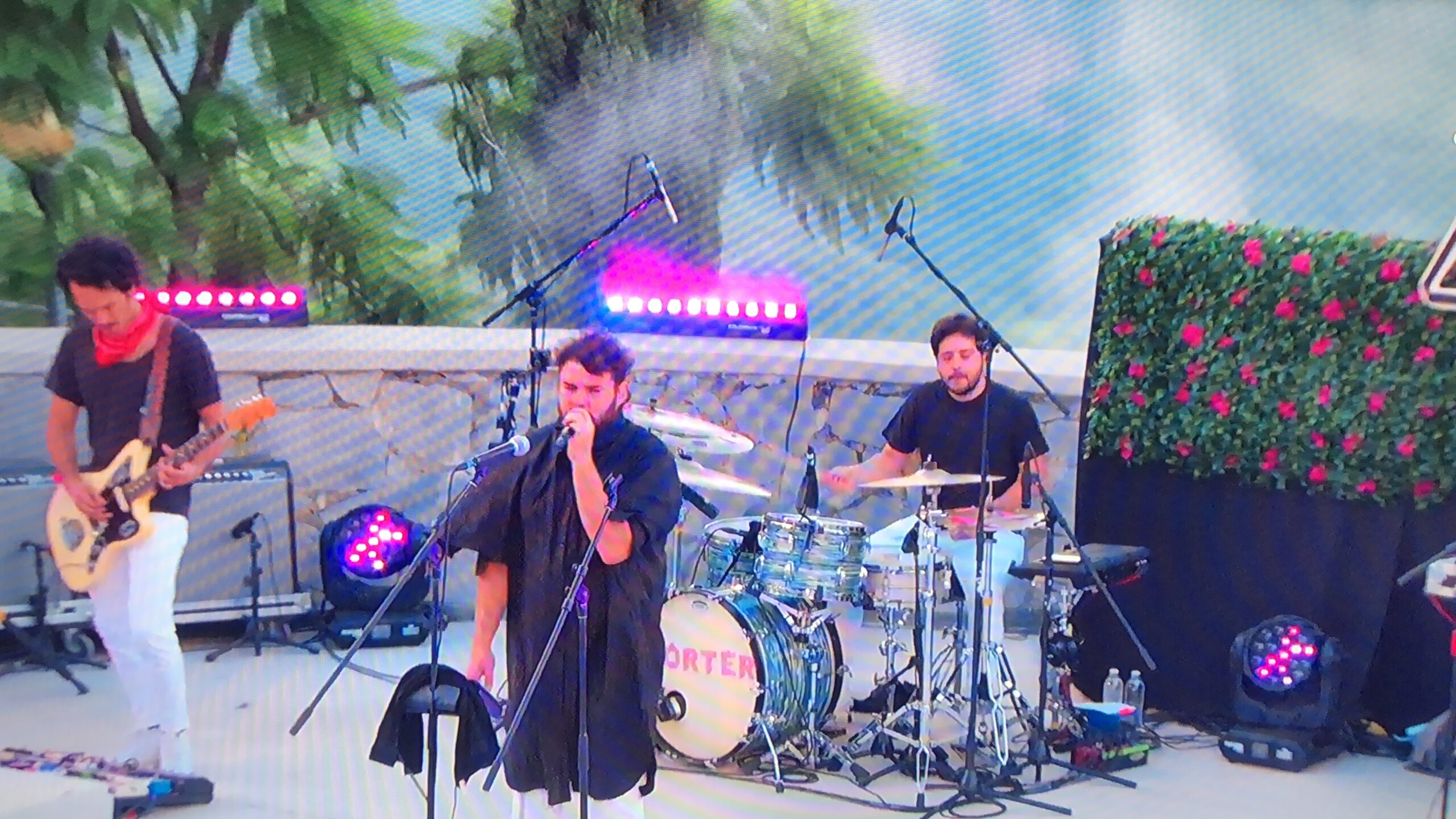 E21FABB6-1DC1-431E-A969-D46373F100CA