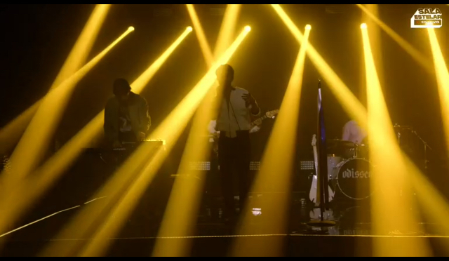 E7E90A3A-F436-4121-9345-6E7C28E3BA1E