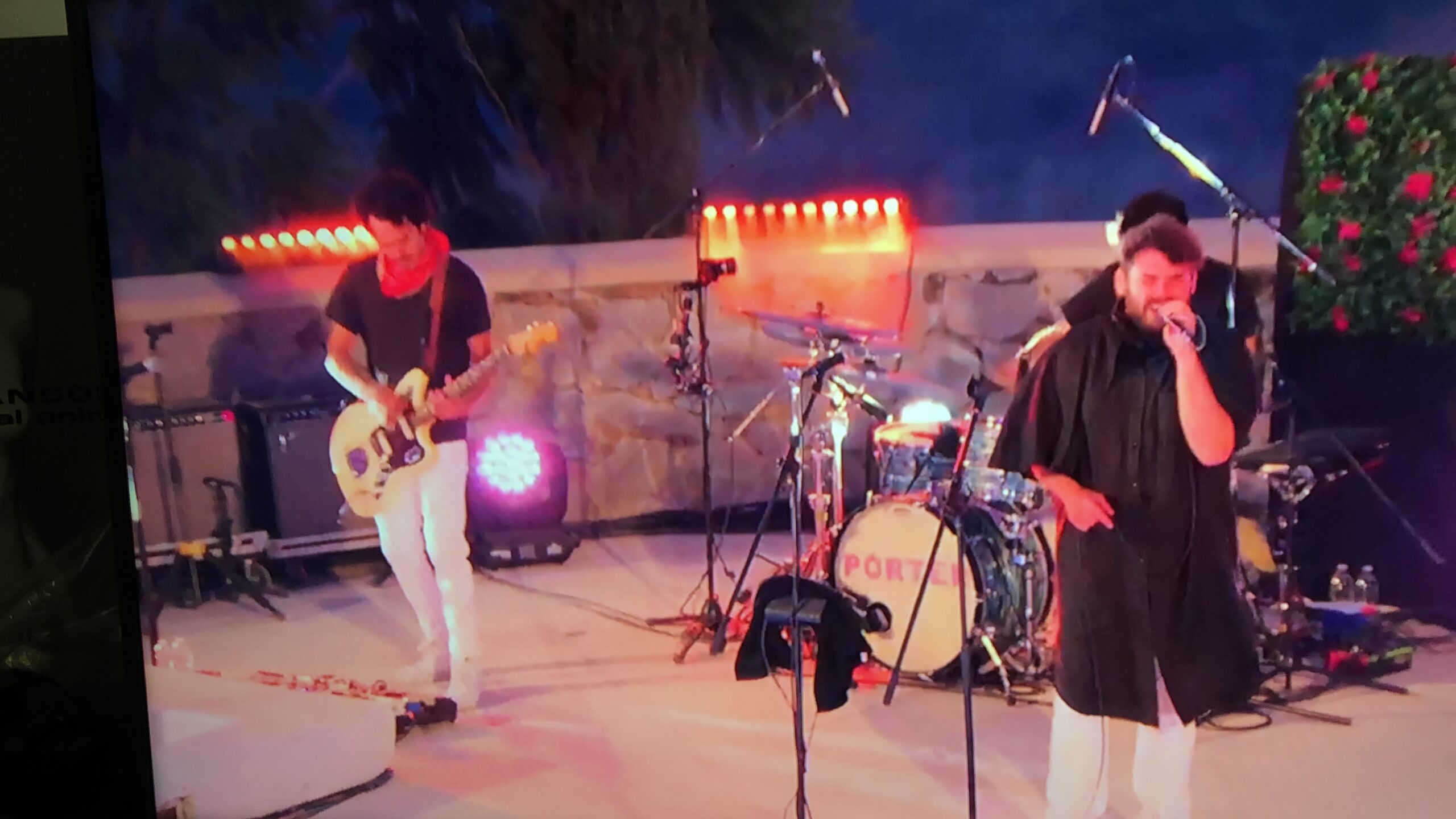 EB74896C-6088-409D-A0BF-C696054F9ACE