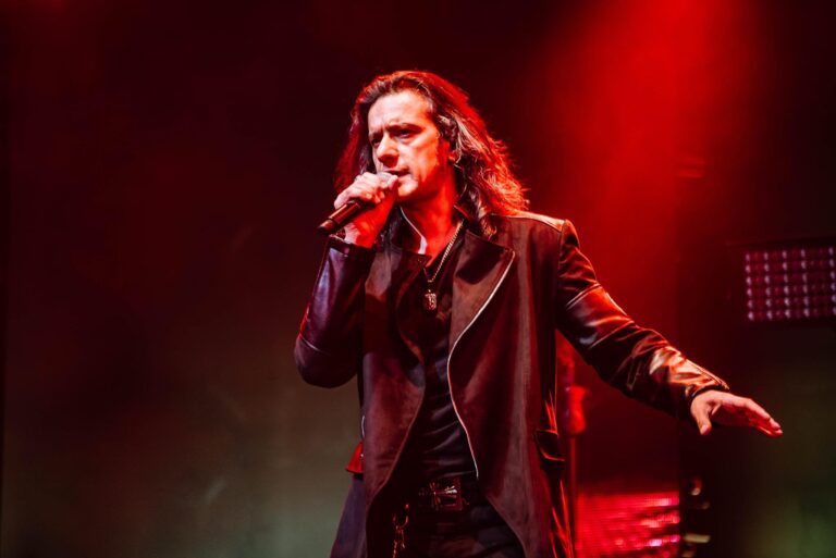 FE2CD0A7-0F7D-49DA-B029-84448D0BE4CD