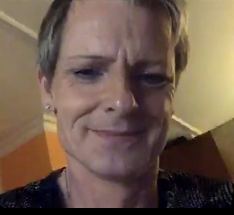 EA3AEAC0-13E0-4954-895B-8EB1D2E10A51