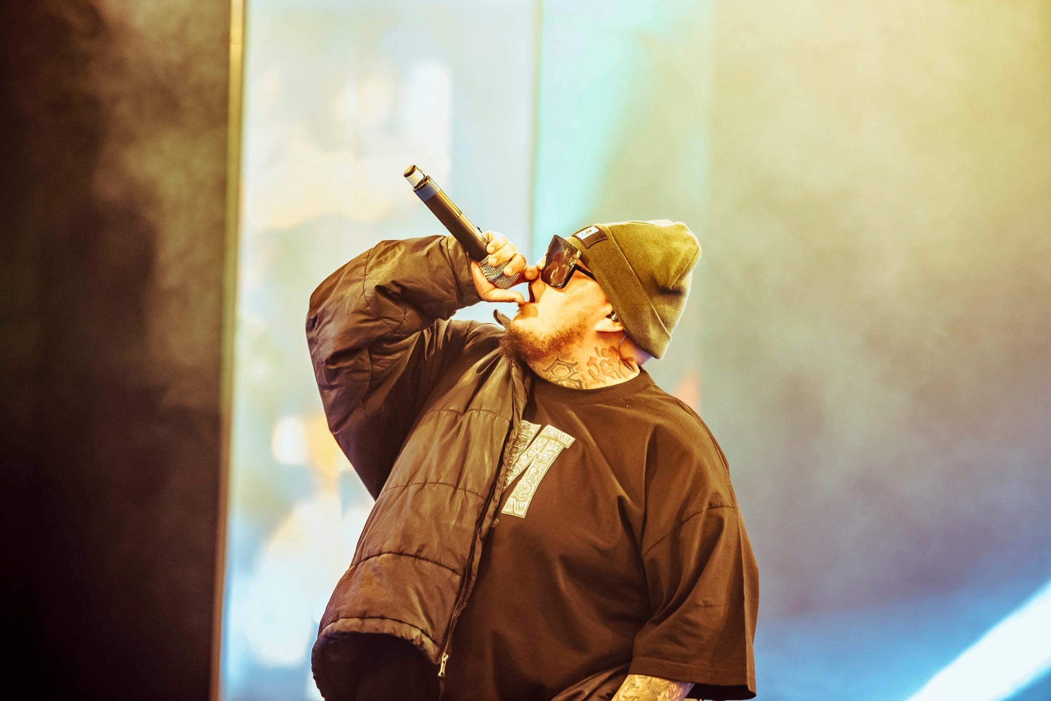 323361DD-8A00-4F35-AE72-D2DB8B2AC24A