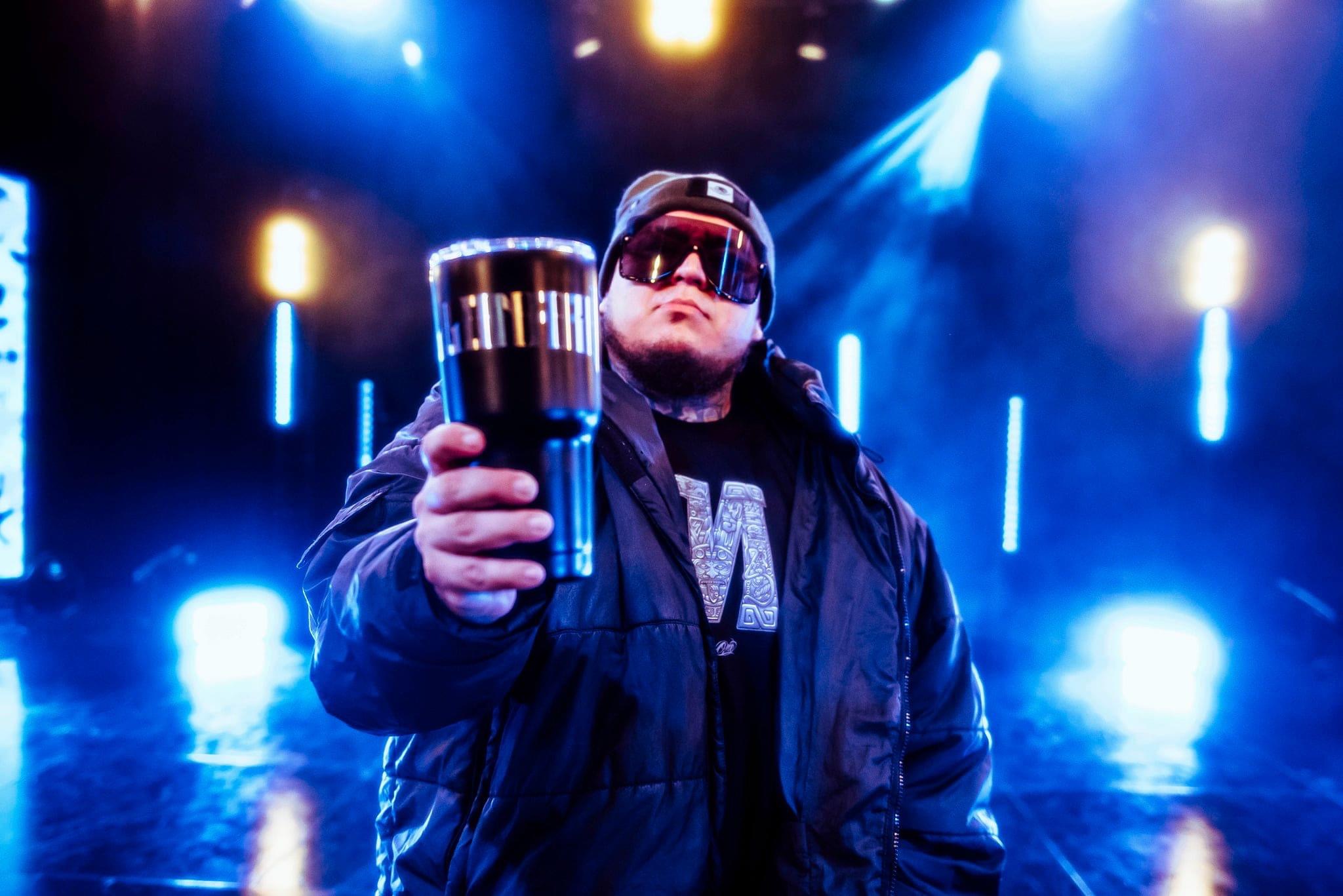 ED004231-82D8-4881-A126-BDF148792DD2