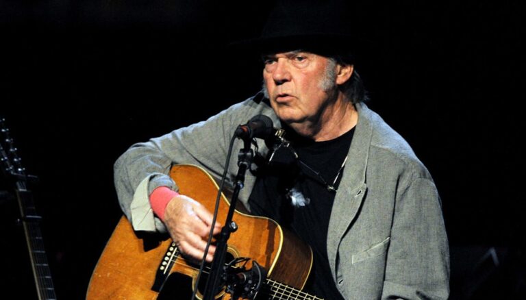 NeilYoung_01