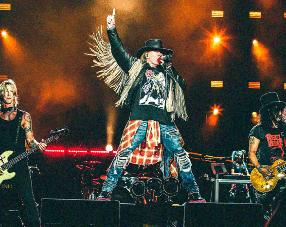 Guns-N-Roses-live