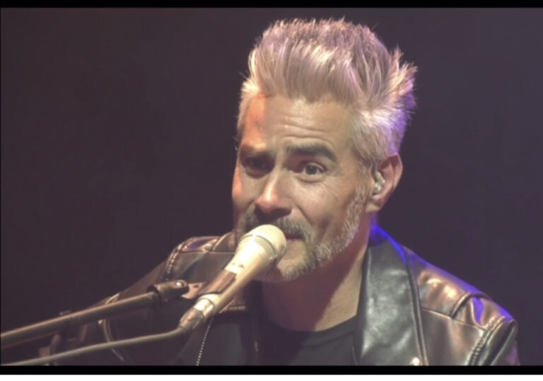 17F56215-9863-49D8-9A73-4EDDB1CA117F