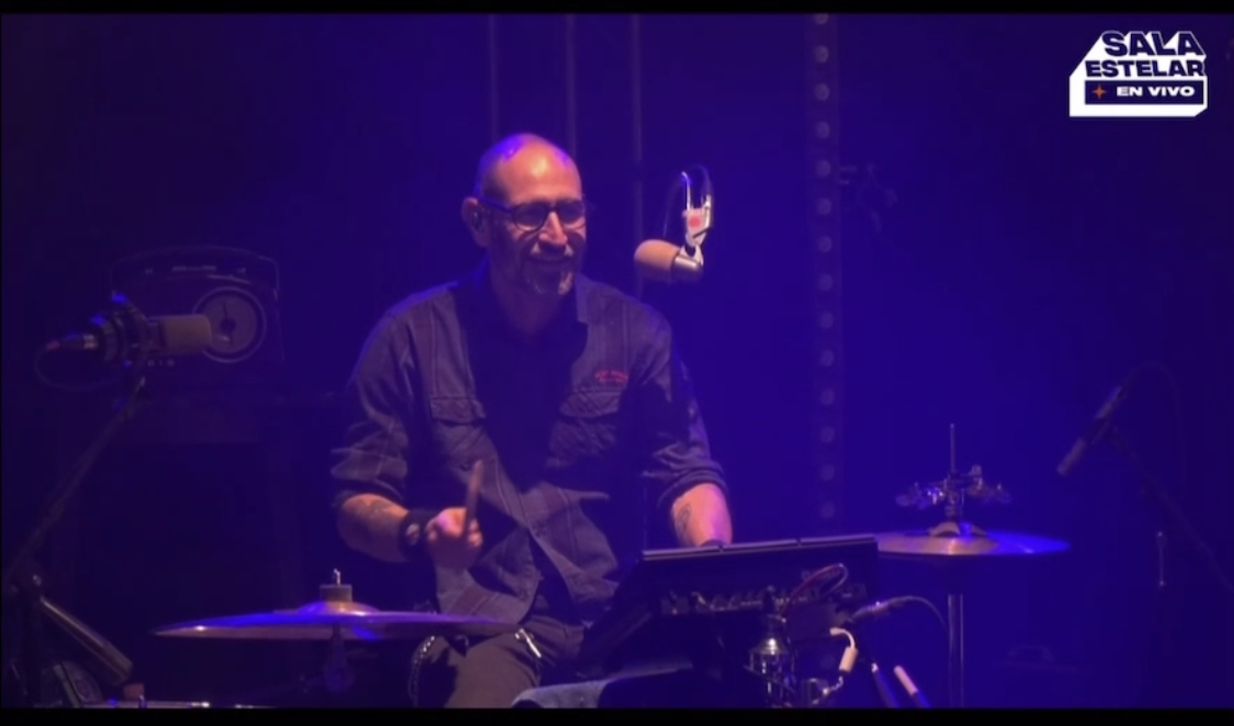 B4F1E91F-AD86-4D85-9C18-F6F1BDA9FEBD