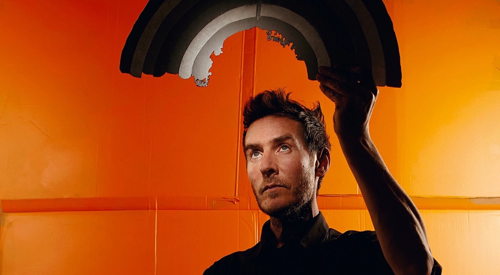 RobertDelNaja_MassiveAttack_01