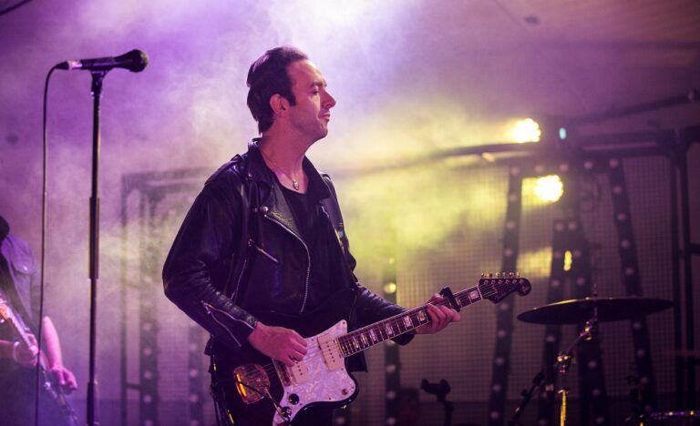 Magners Summer Nights 2015 - Glasvegas Perform