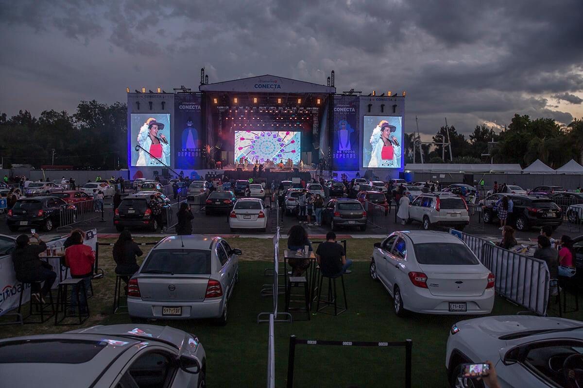 Autoconcierto de Ximena Sariñana en el Autódromo Hermanos Rodríguez (24)
