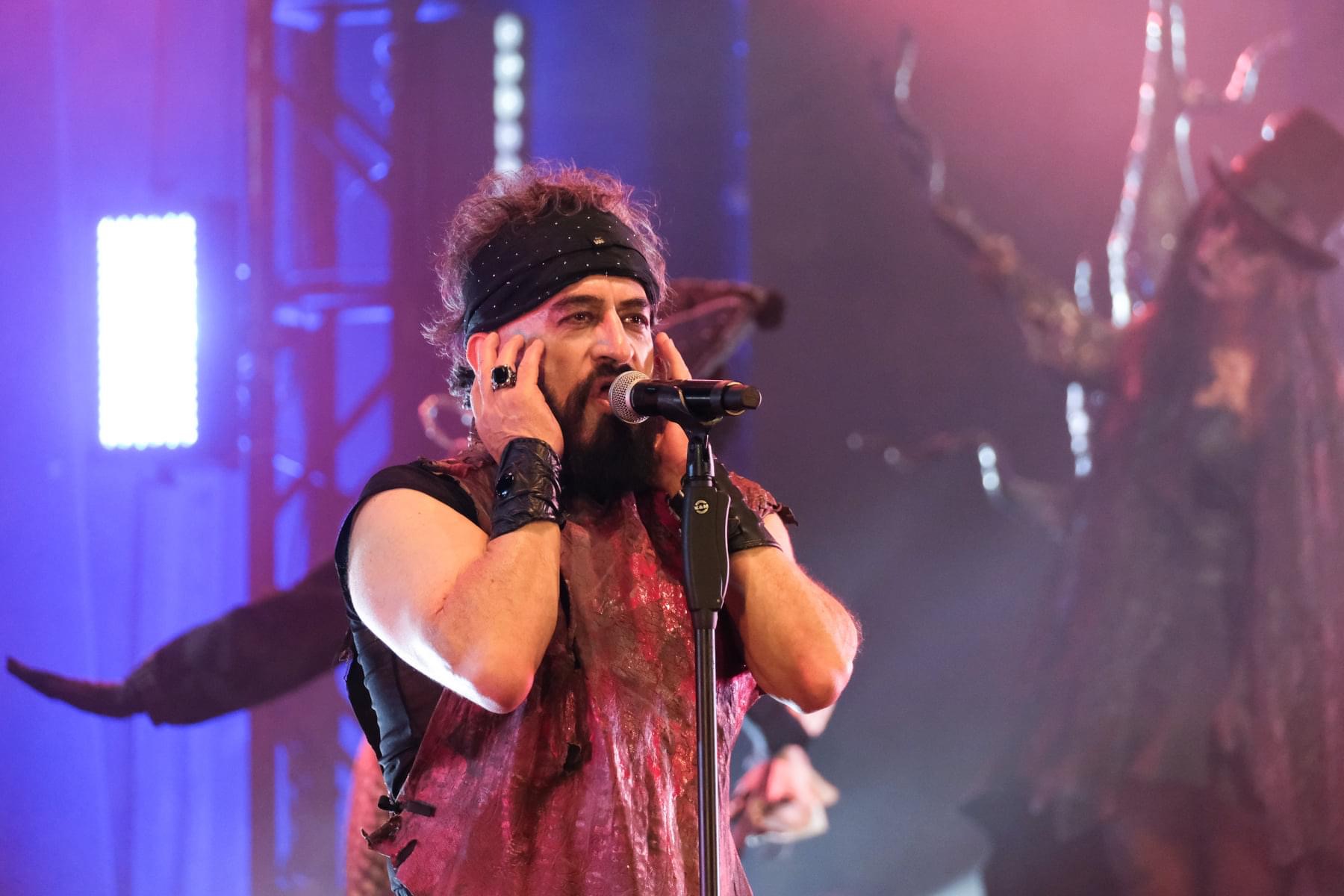 La Castañeda Lo Cura en streaming