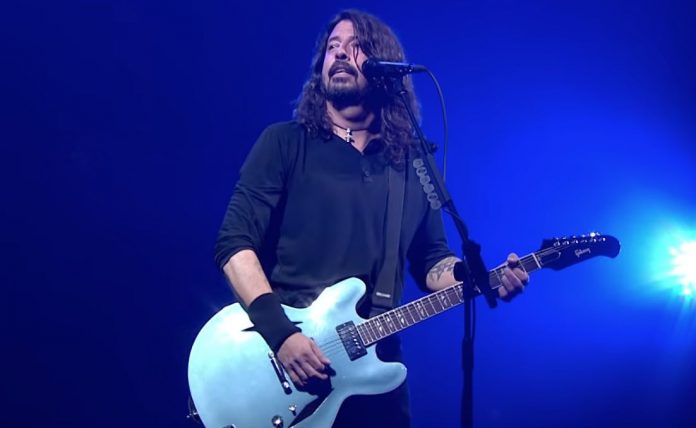 Dave Grohl lanza un nuevo álbum para comenzar en 2022