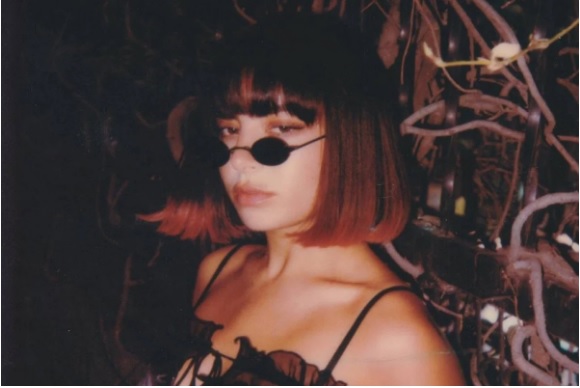 Charli XCX elige la canción que la salvaría de Vecna de Stranger Things