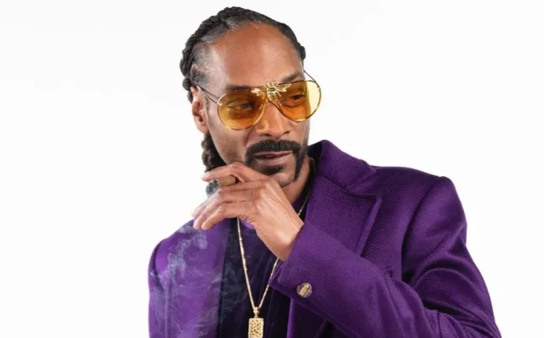 Snoop Dogg transmitió en vivo por casi 8 horas sin darse cuenta; así fue el momento