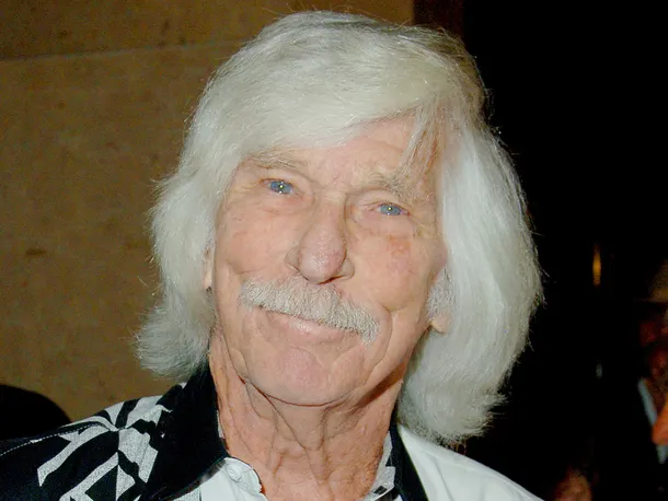 4A0449FF-3CBB-496E-886C-799AC4F3F689