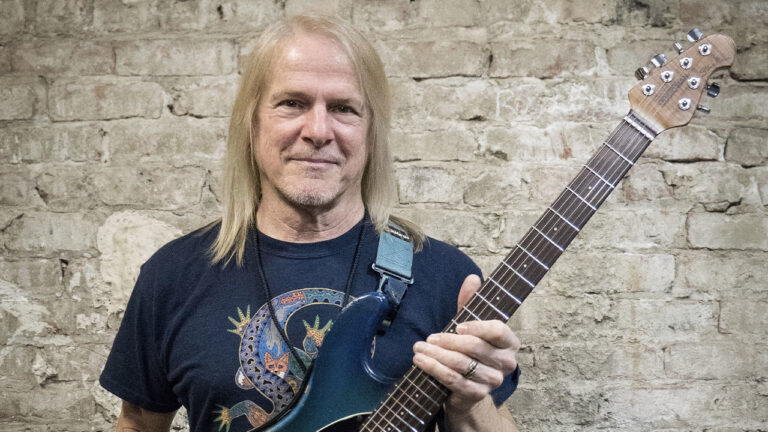 A5BBDC53-DFC6-4B55-855A-B475E1DB0532