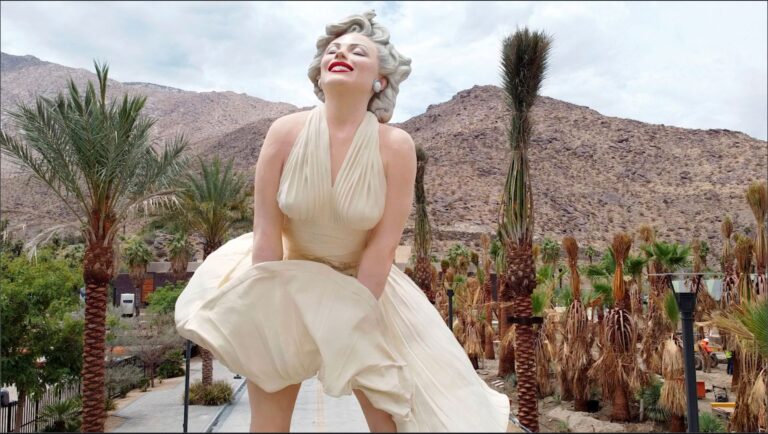 La estatua de Marilyn Monroe regresa a Palm Springs 2