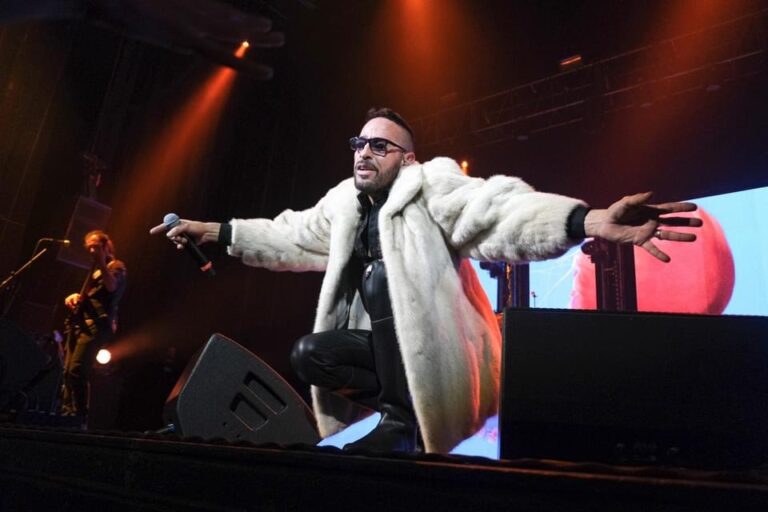 A224C952-F8E6-4F76-BB1C-AF3046BE9E86