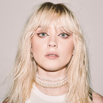 Maisie Peters estrena Blonde