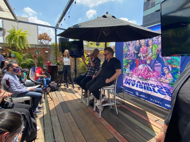 los amigos invisibles