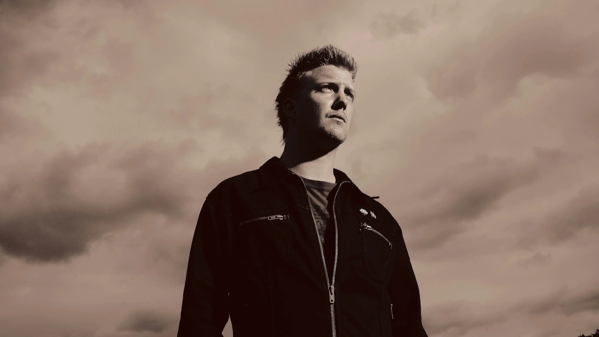 E8861C9D-7514-4DE2-83CA-2A8354CE7958