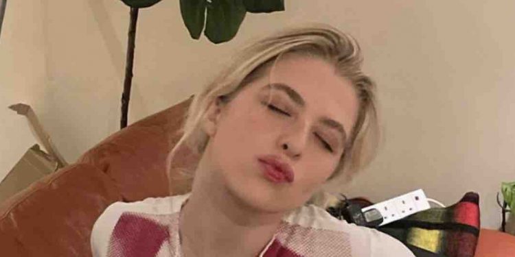 La hija de Noel Gallagher publica fotos abrasadoras de sus vacaciones