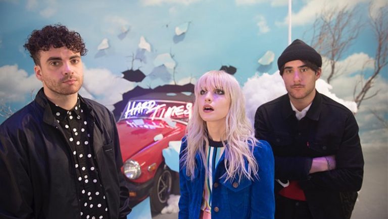 La misteriosa novia de uno de los integrantes de Paramore