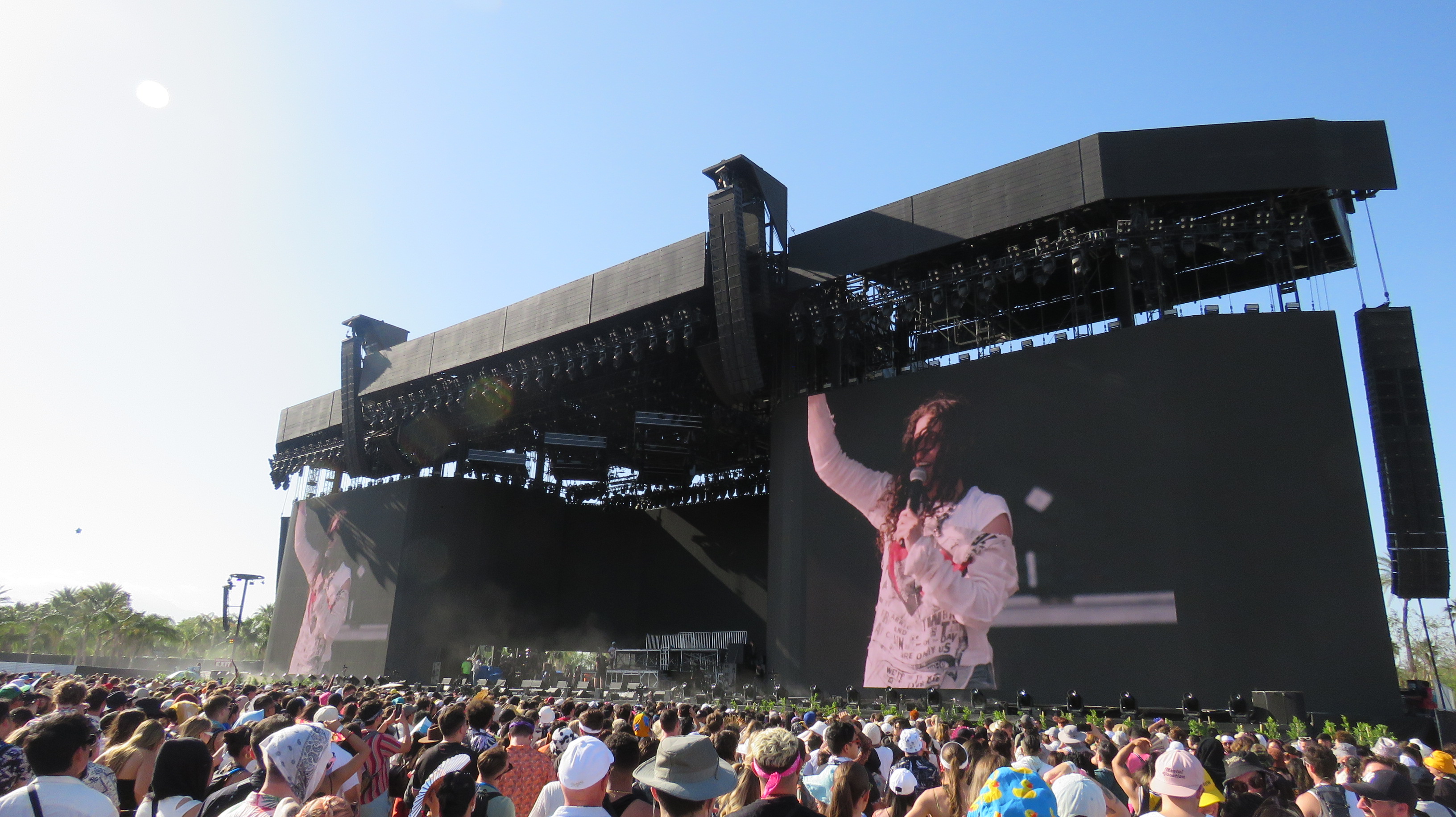 070 SHAKE en Coachella 2023 (35)