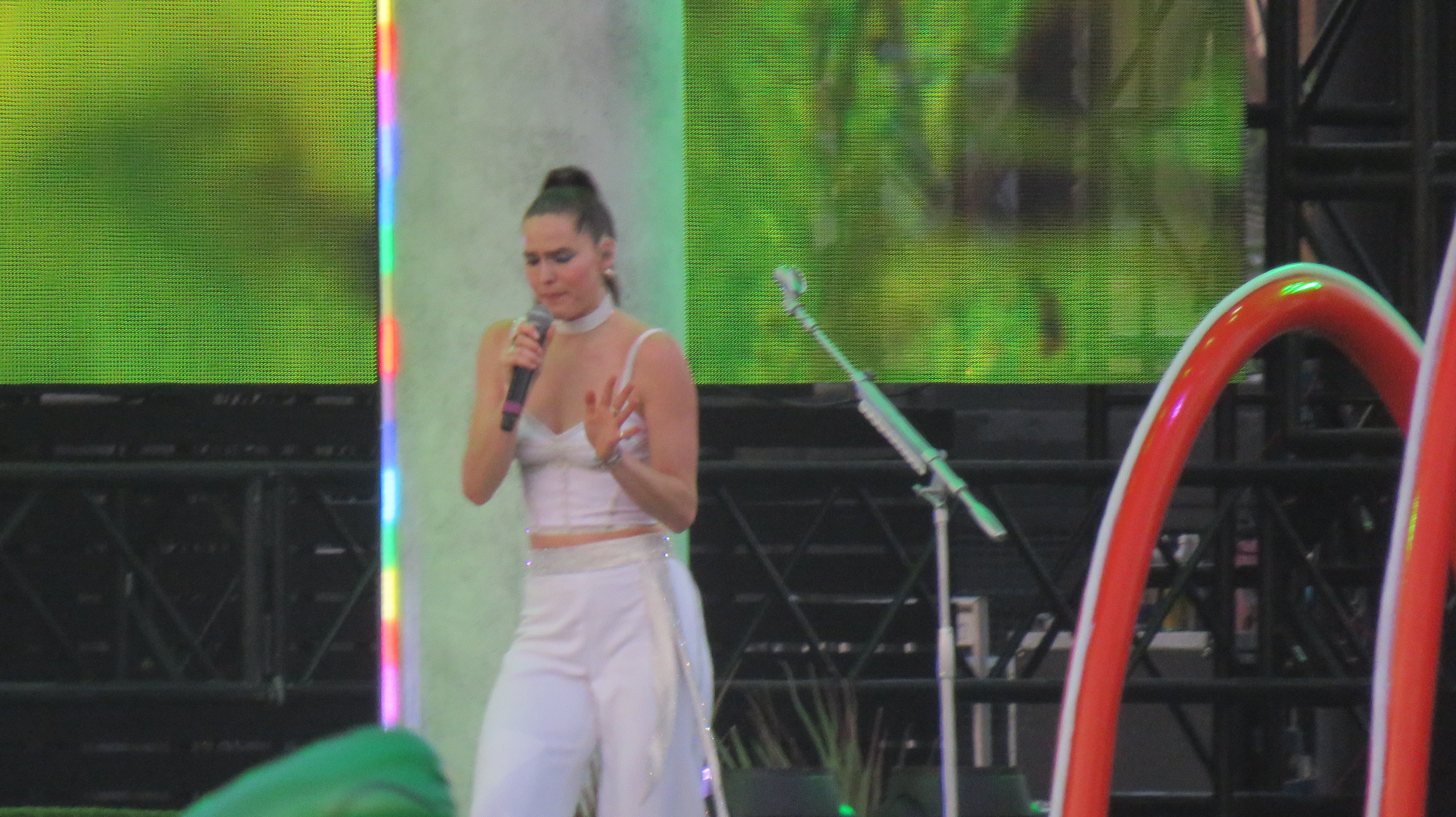 Sofi Tukker en Coachella 2023 (17)